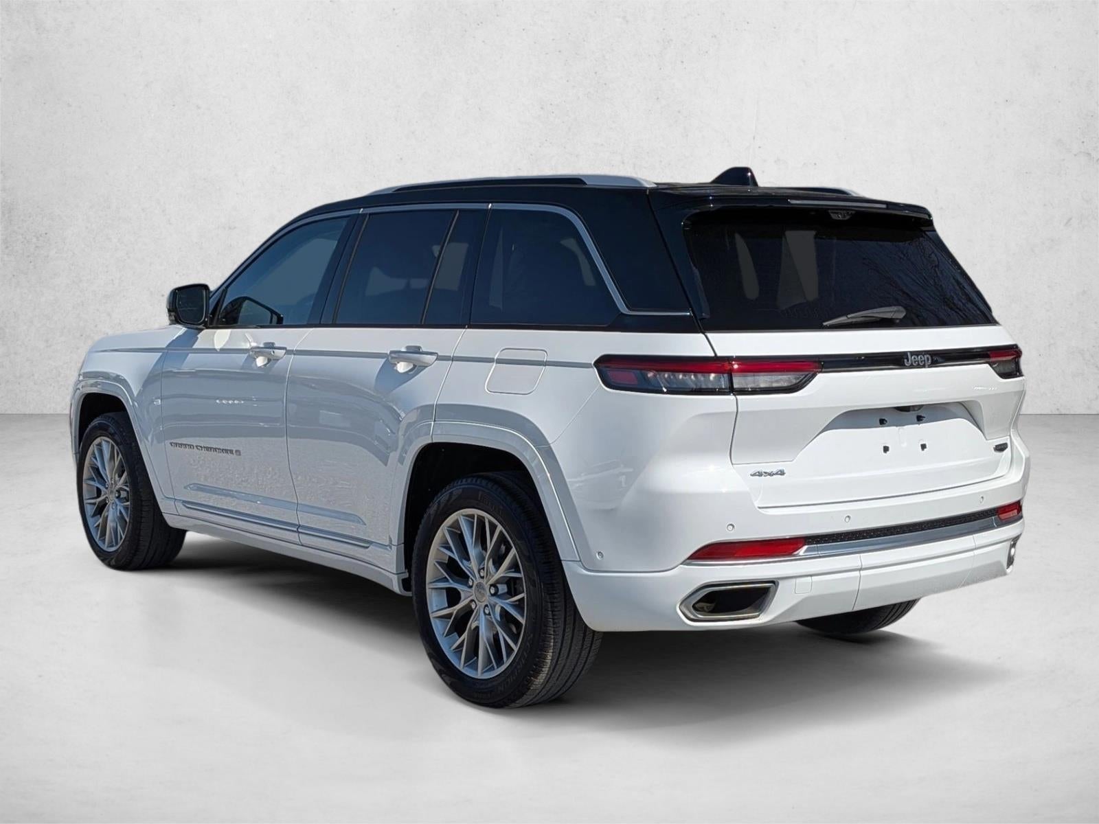 2022 Jeep Grand Cherokee Summit 4x4