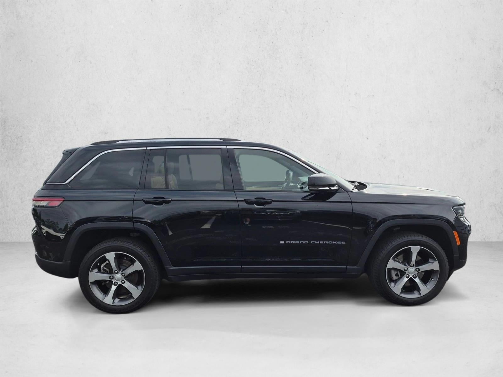 2022 Jeep Grand Cherokee 4xe 4x4