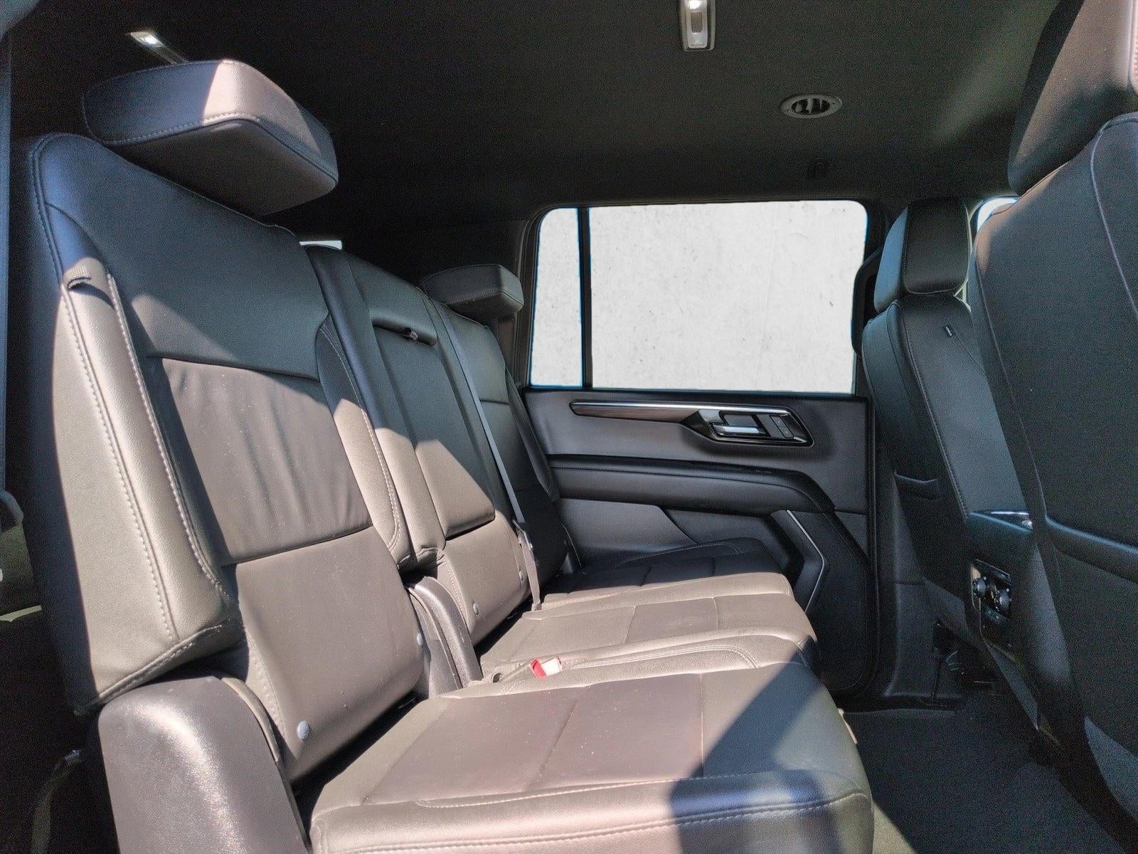 2025 Chevrolet Suburban 4WD Z71