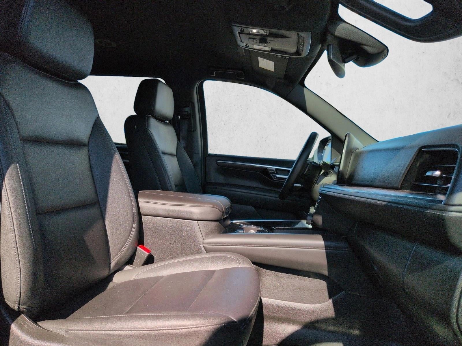 2025 Chevrolet Suburban 4WD Z71