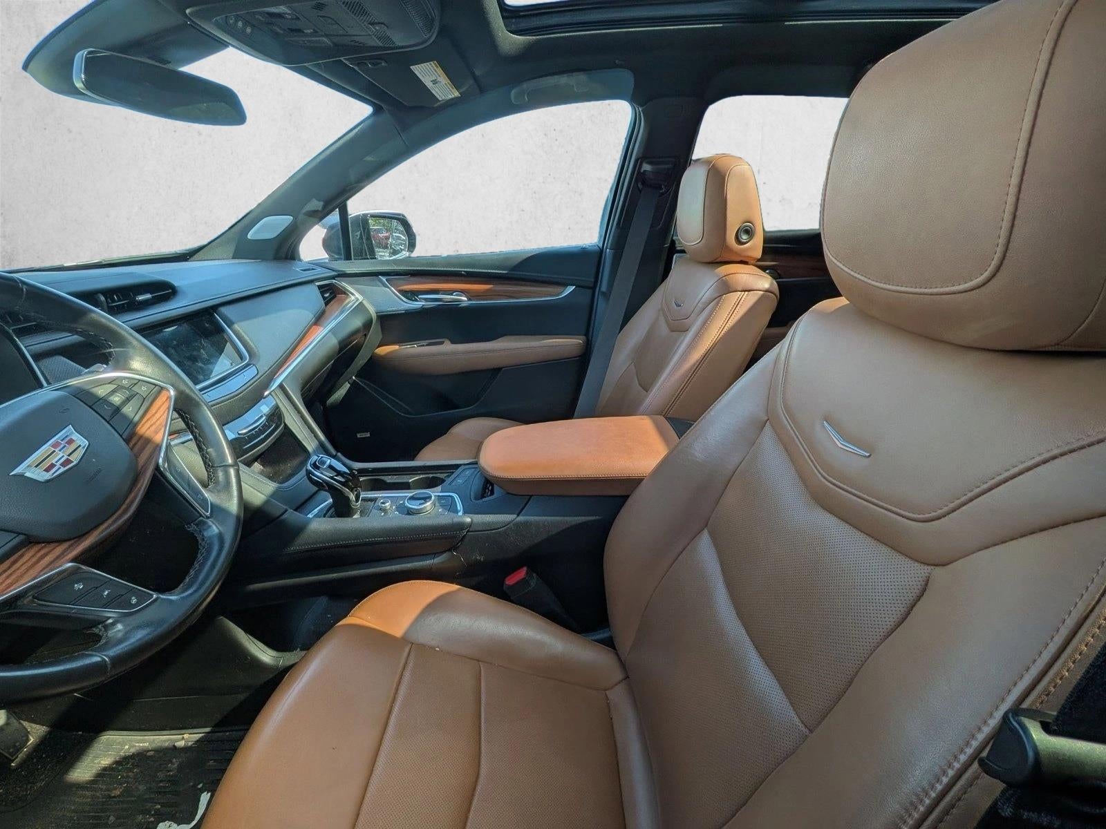 2021 Cadillac XT5 FWD 4dr Premium Luxury