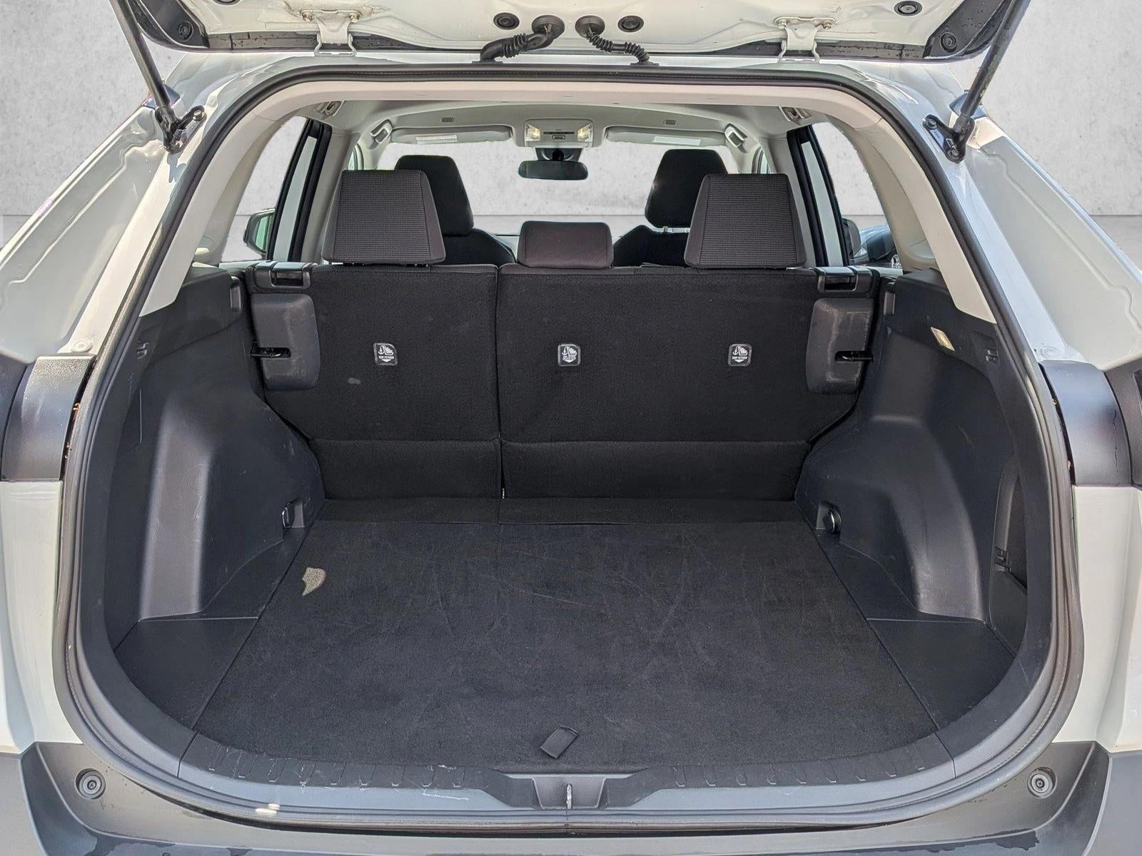 2025 Toyota RAV4 Hybrid LE AWD (Natl)