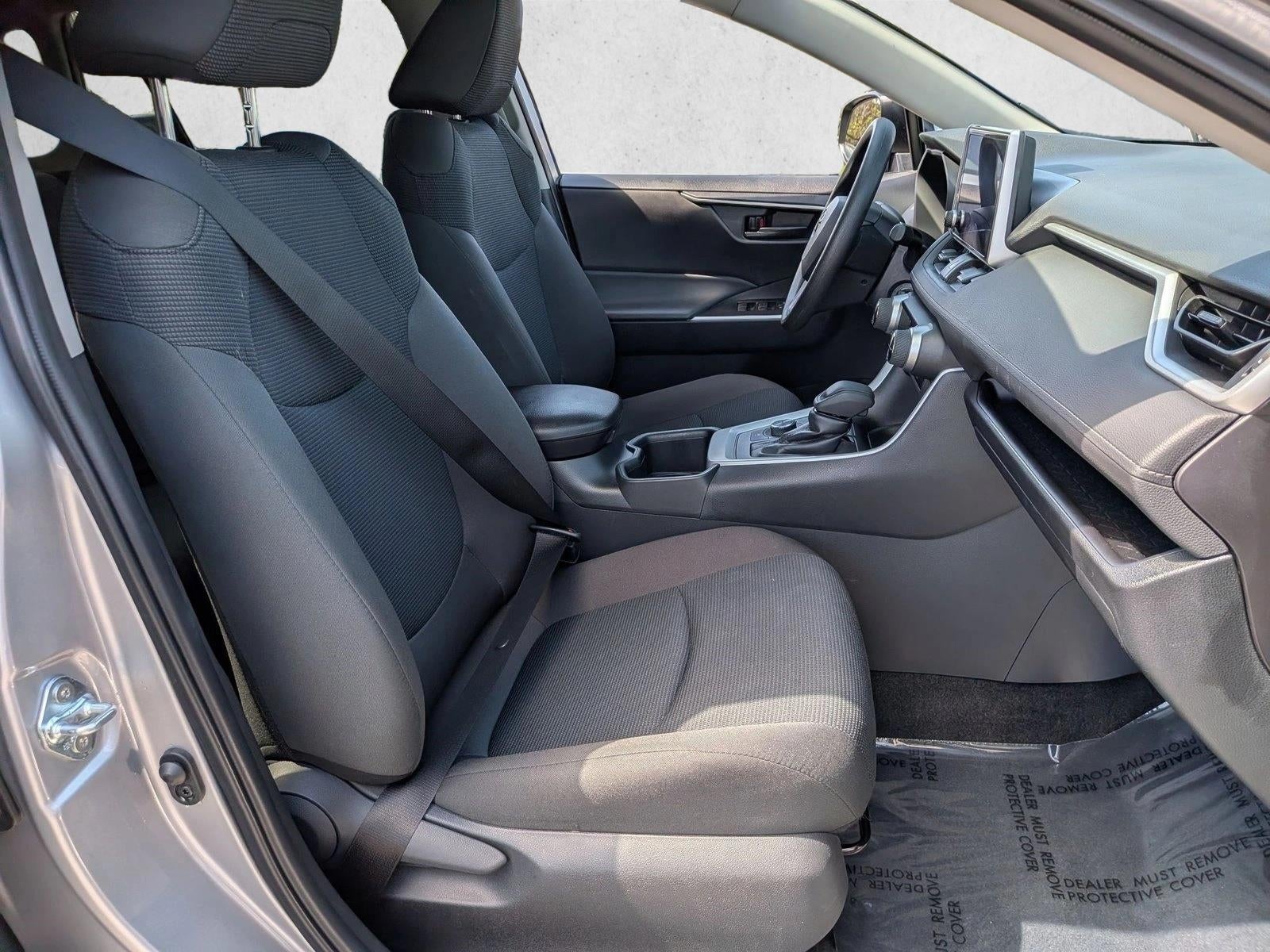 2025 Toyota RAV4 Hybrid LE AWD (Natl)