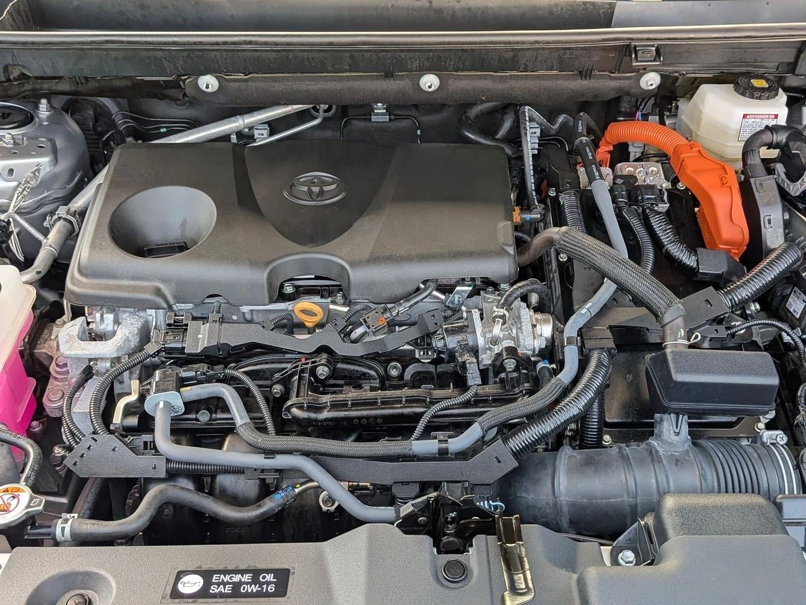 2025 Toyota RAV4 Hybrid LE AWD (Natl)