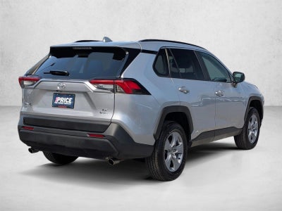 2025 Toyota RAV4 Hybrid LE AWD (Natl)