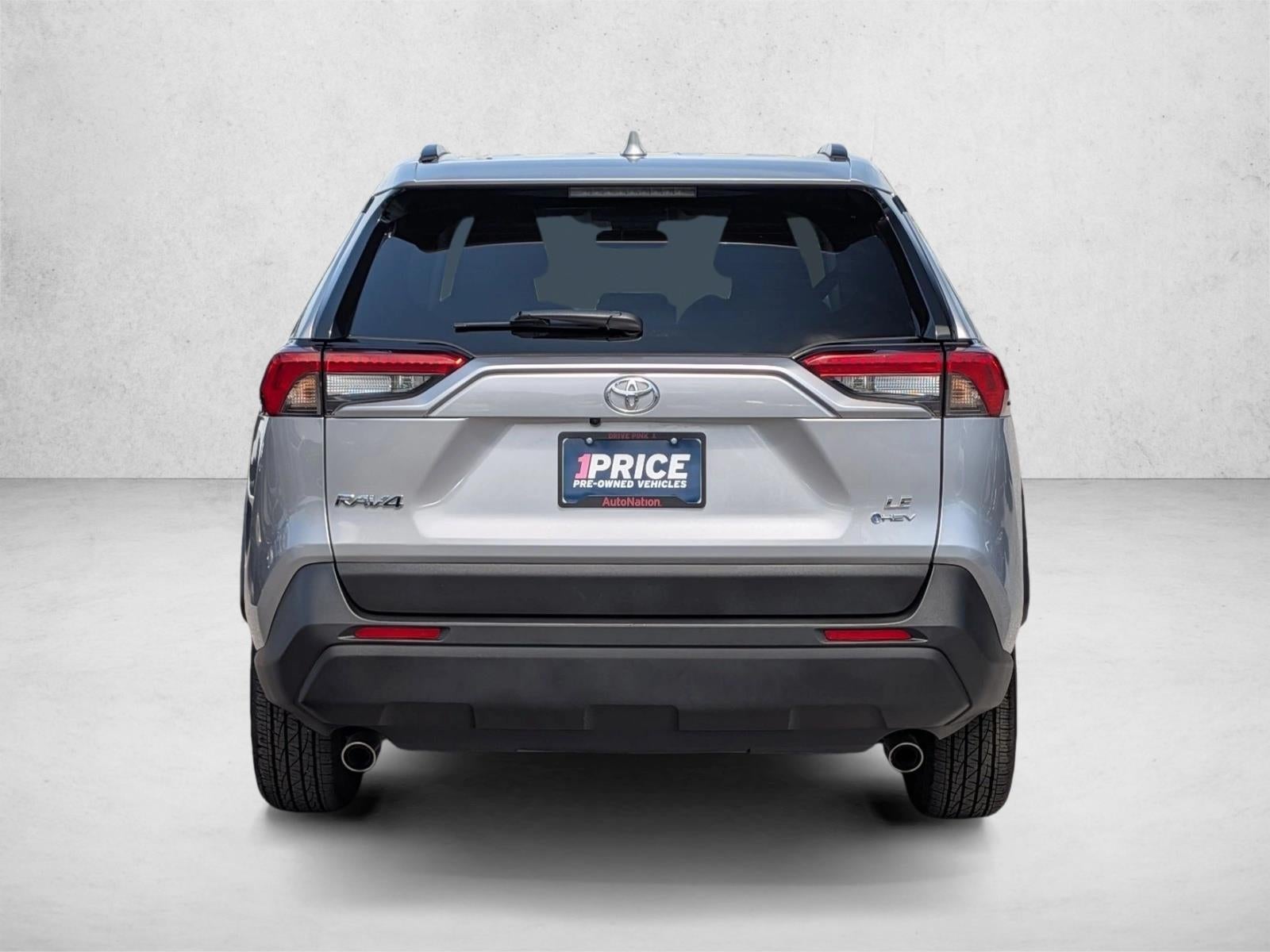 2025 Toyota RAV4 Hybrid LE AWD (Natl)