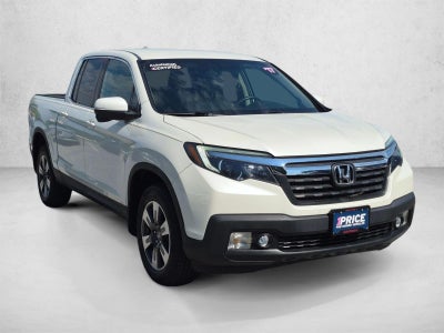 2017 Honda Ridgeline RTL-T 4x4 Crew Cab 5.3' Bed