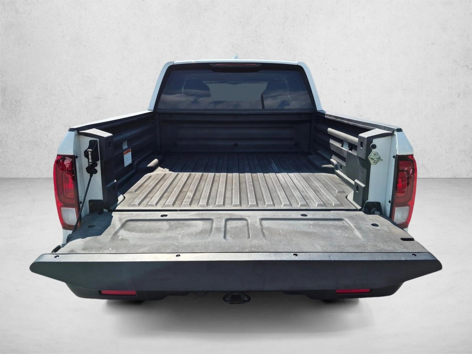2017 Honda Ridgeline RTL-T 4x4 Crew Cab 5.3' Bed