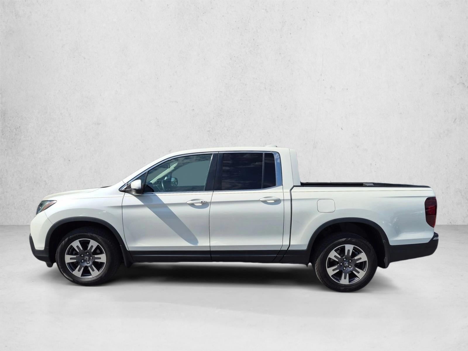 2017 Honda Ridgeline RTL-T 4x4 Crew Cab 5.3' Bed