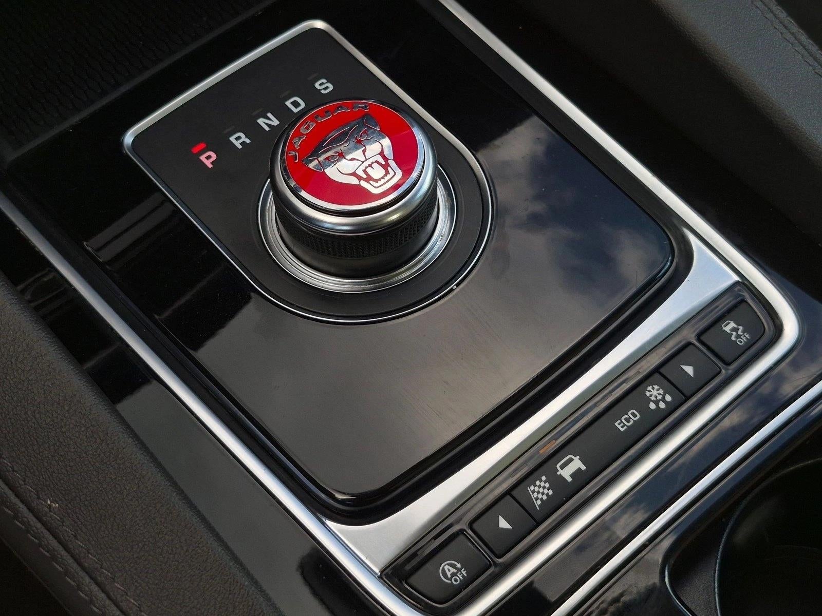 2019 Jaguar F-PACE 25t Prestige AWD