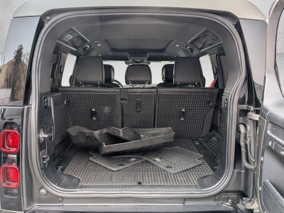 2022 Land Rover Defender 110 X-Dynamic HSE AWD