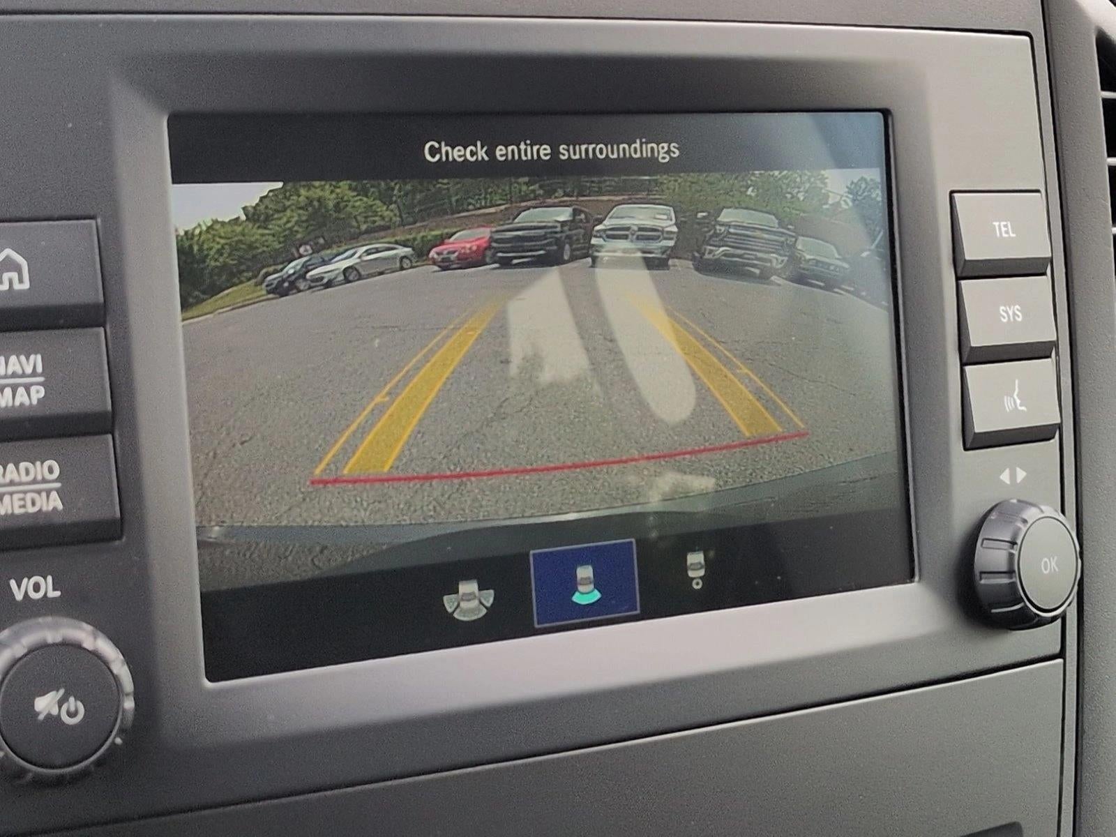 2023 Mercedes-Benz Metris Passenger Van Standard Roof 126" Wheelbase