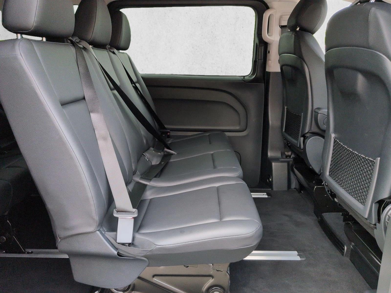 2023 Mercedes-Benz Metris Passenger Van Standard Roof 126" Wheelbase