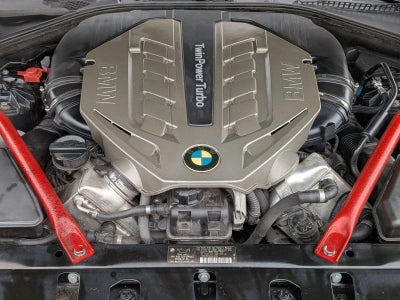 2011 BMW 550i Sedan