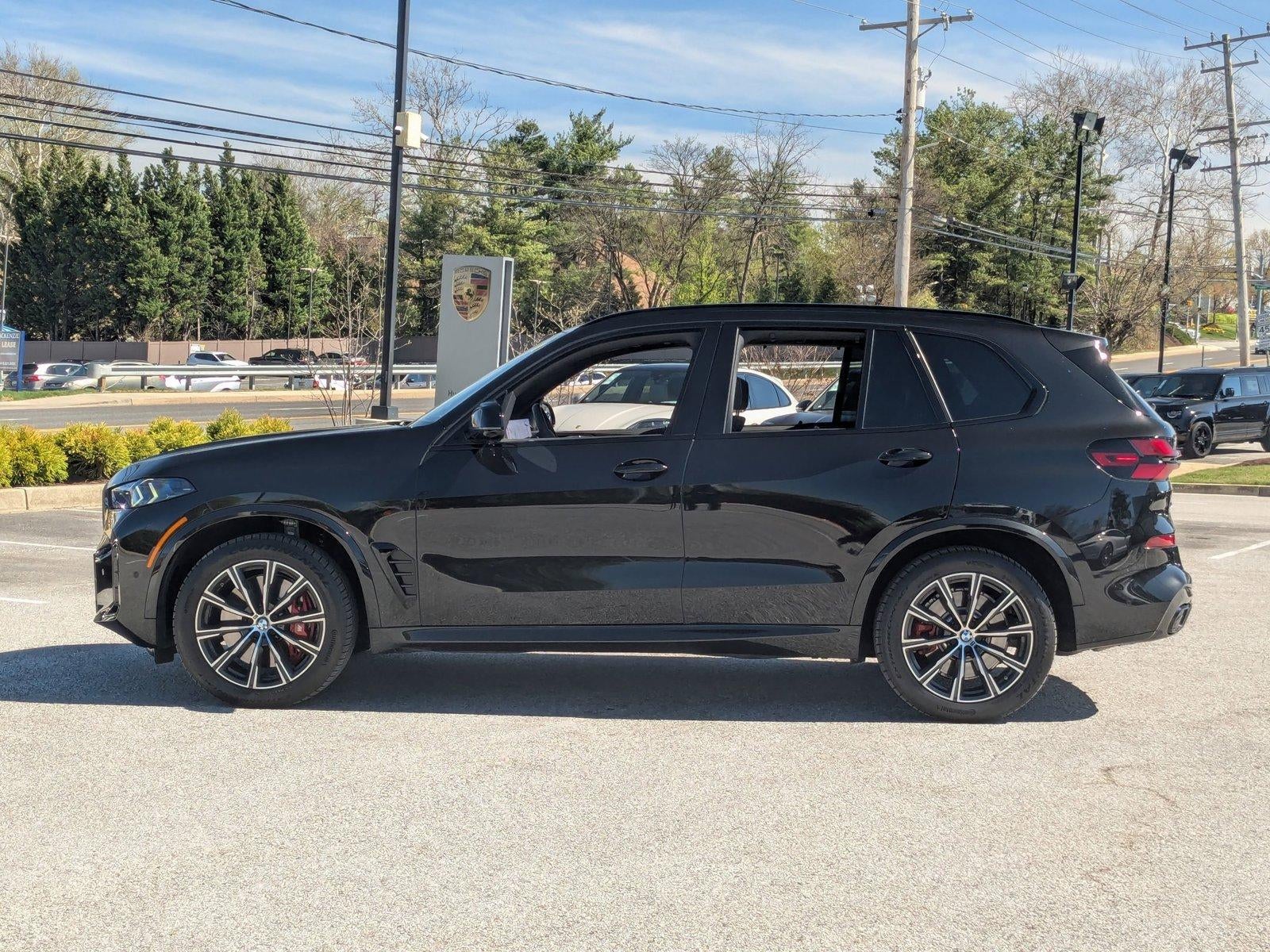 2025 BMW X5 M60i Sports Activity Vehicle