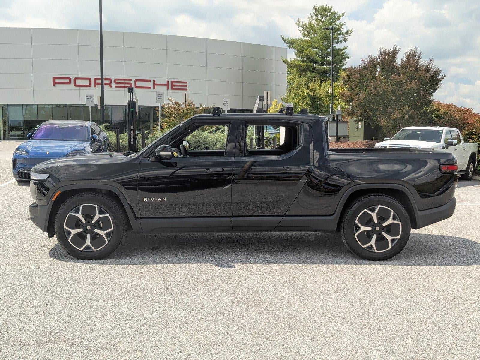 2023 Rivian R1T Adventure Dual-Motor Large Pack