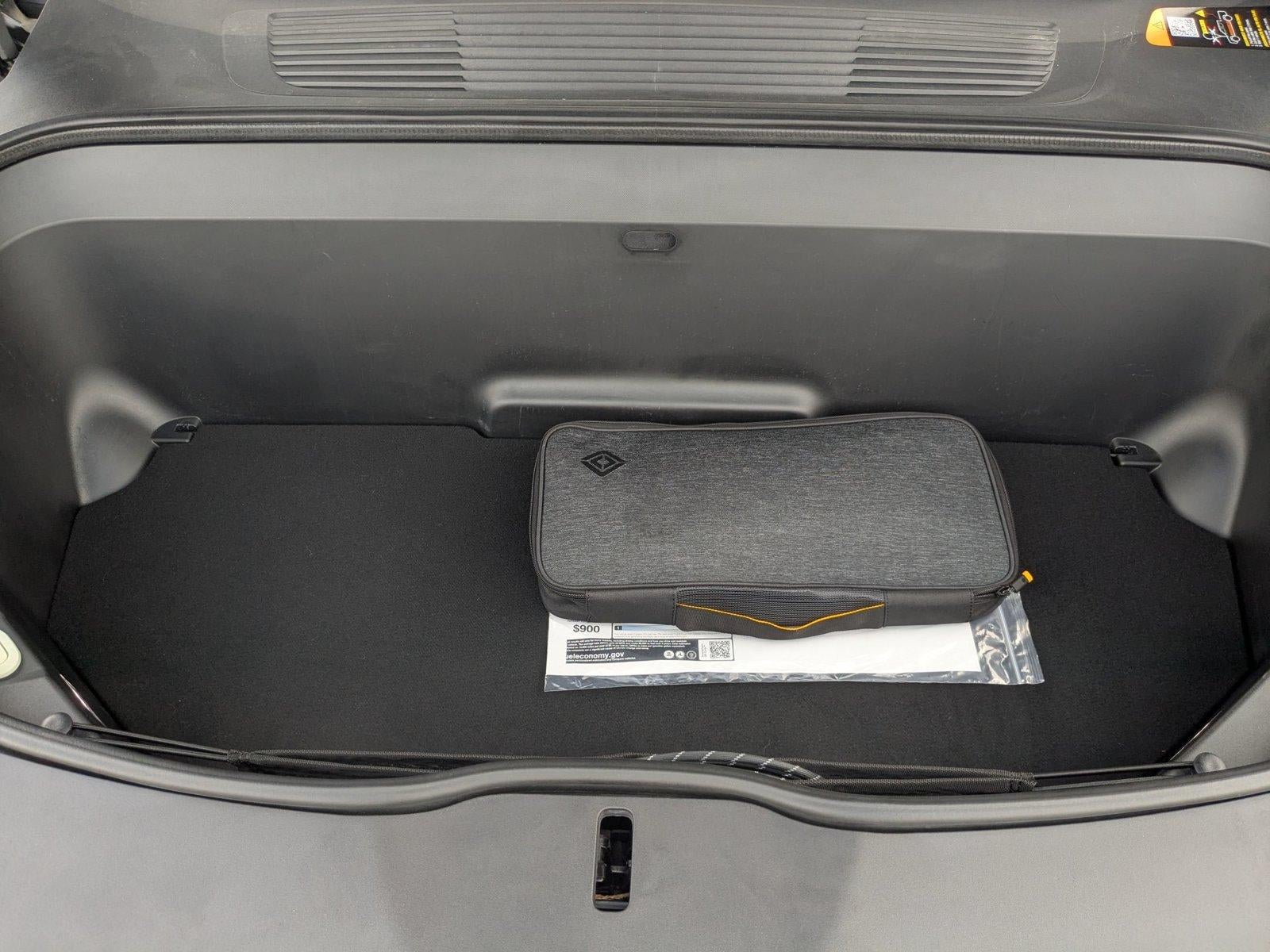 2023 Rivian R1T Adventure Dual-Motor Large Pack