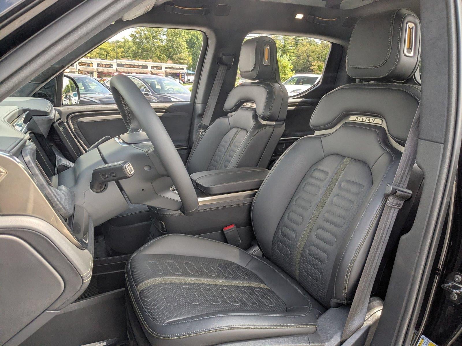 2023 Rivian R1T Adventure Dual-Motor Large Pack
