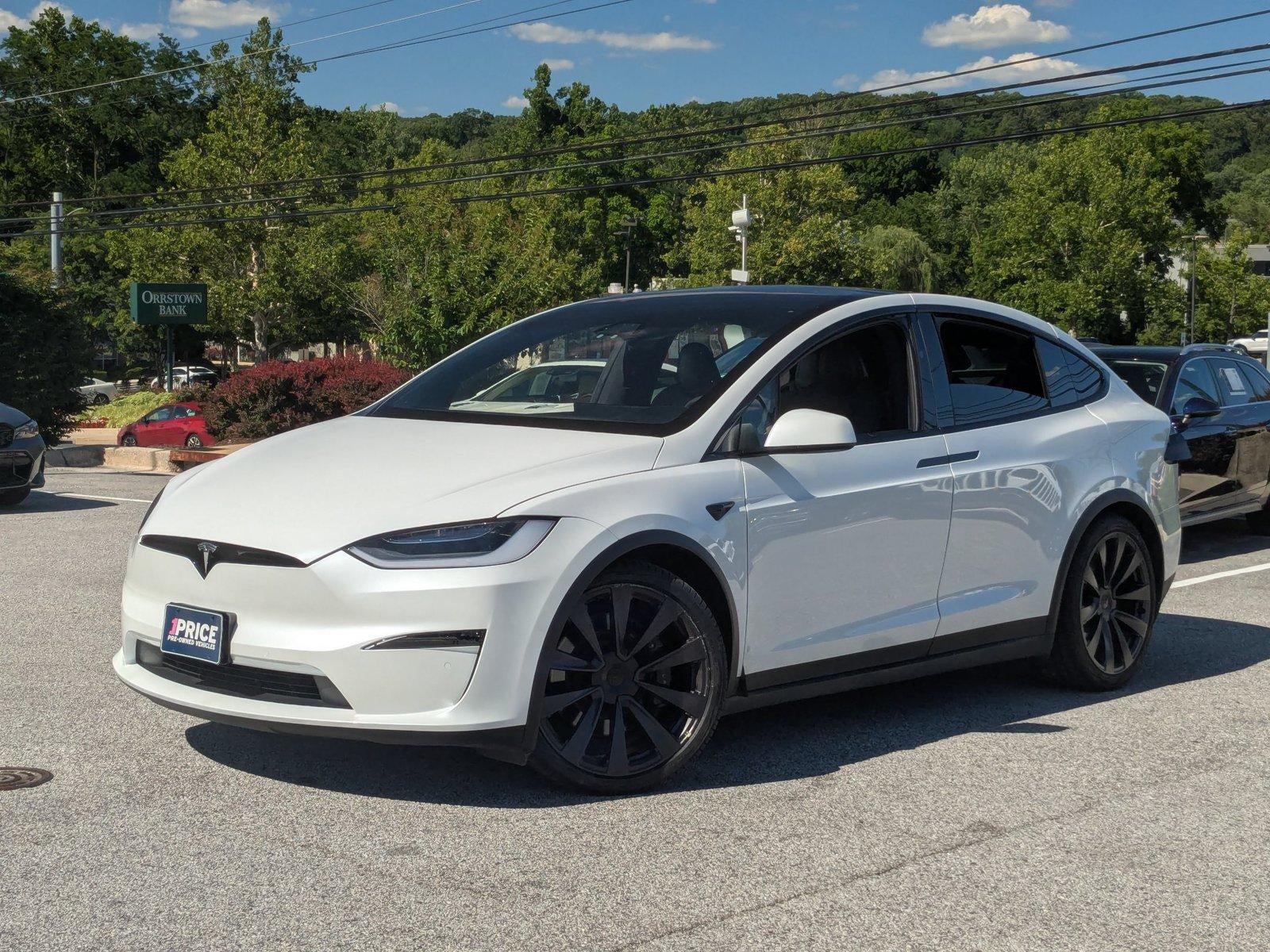 2022 Tesla Model X AWD