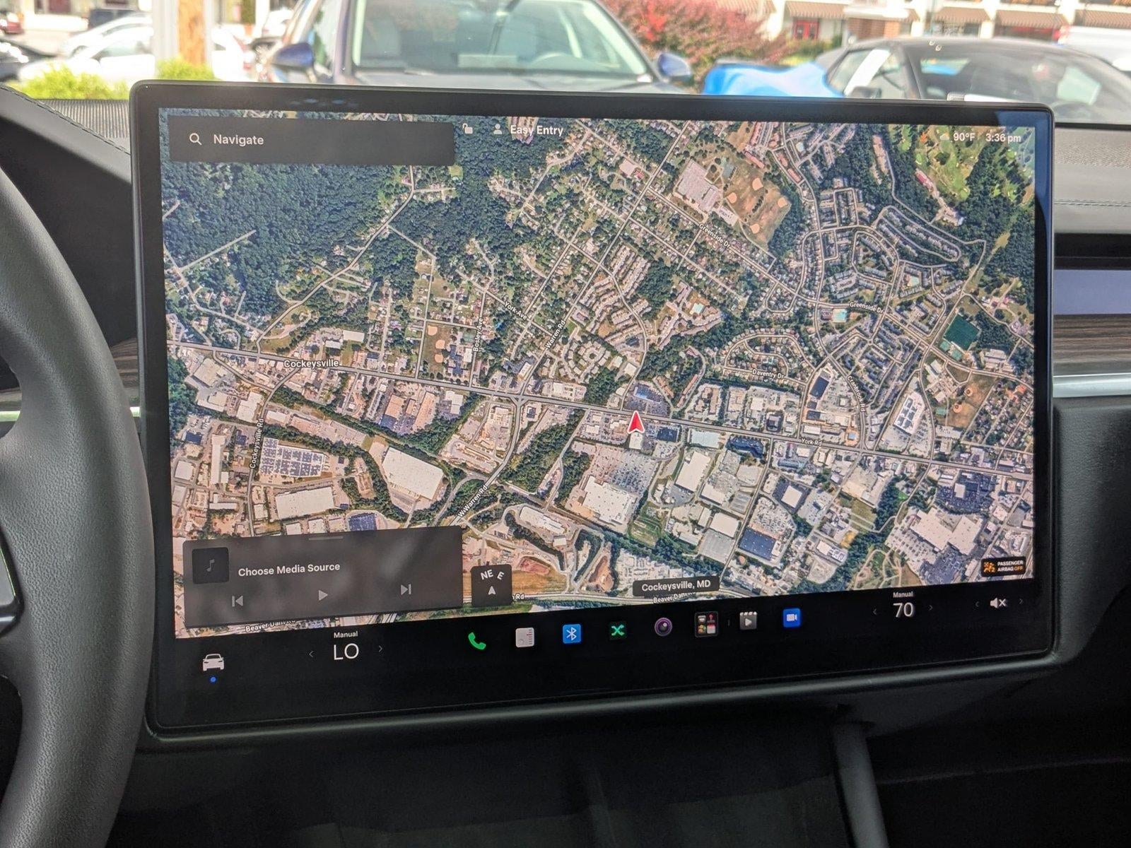 2022 Tesla Model X AWD