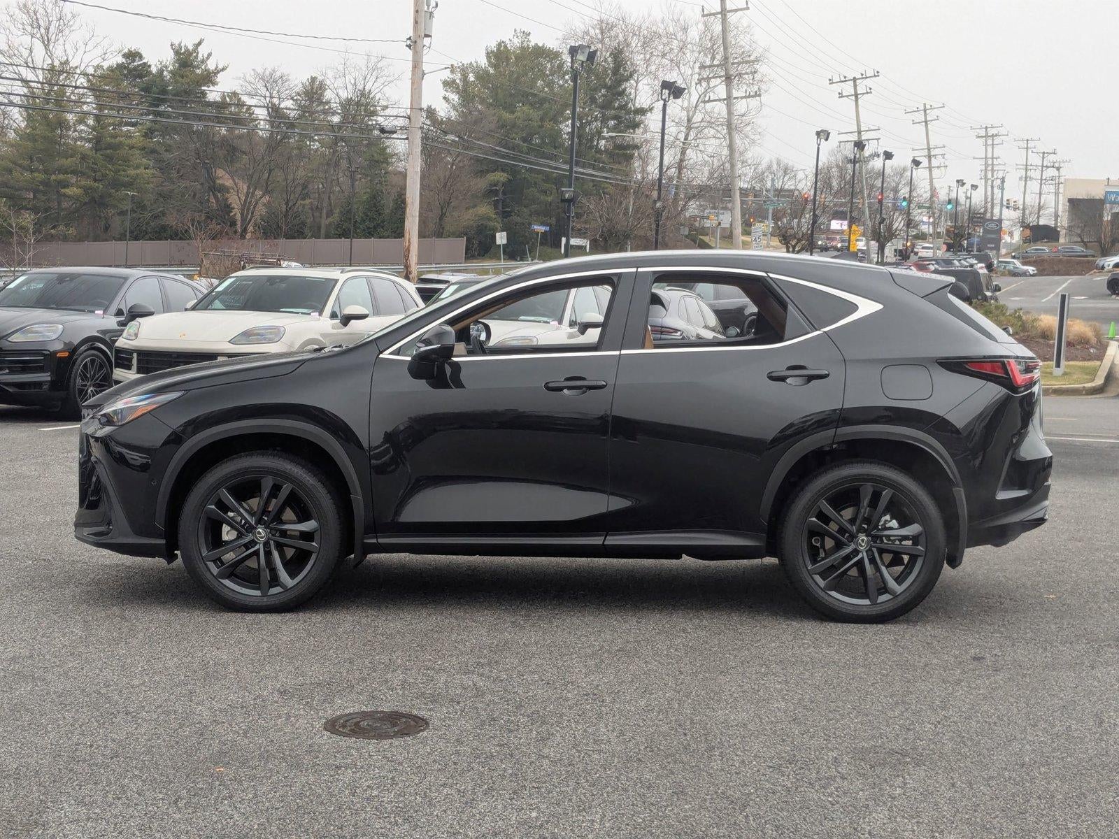 2025 Lexus NX 450h+ Luxury AWD