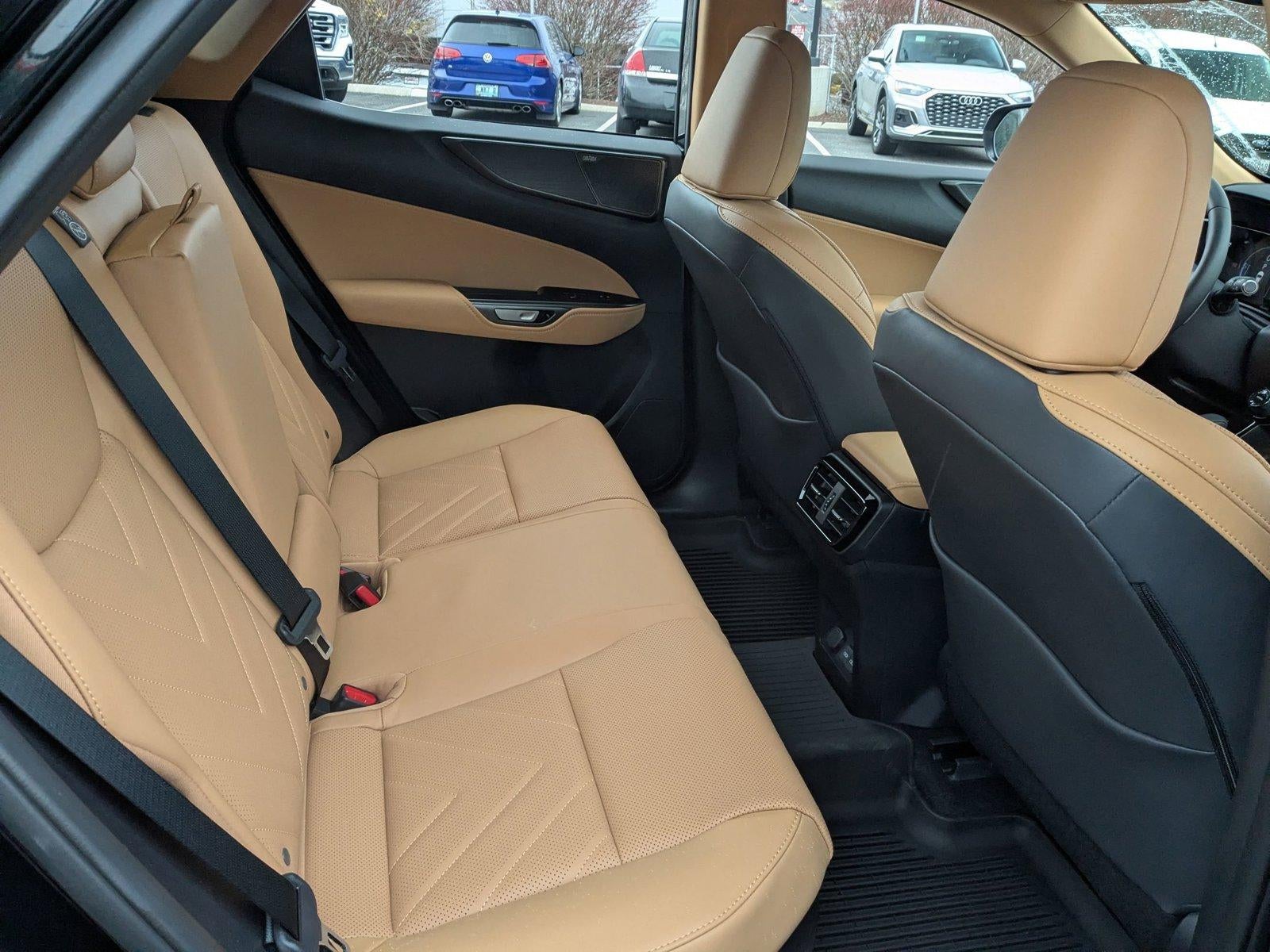 2025 Lexus NX 450h+ Luxury AWD