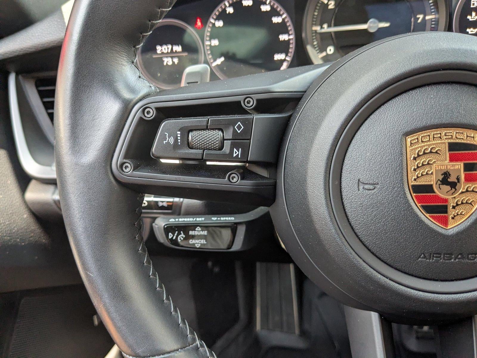 2020 Porsche 911 Carrera 4 Coupe