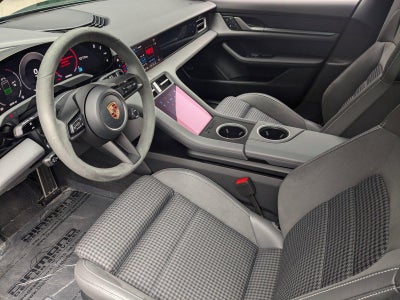 2025 Porsche Taycan RWD