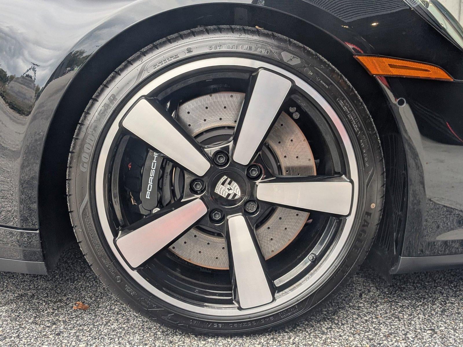 2025 Porsche 911 Carrera S Coupe