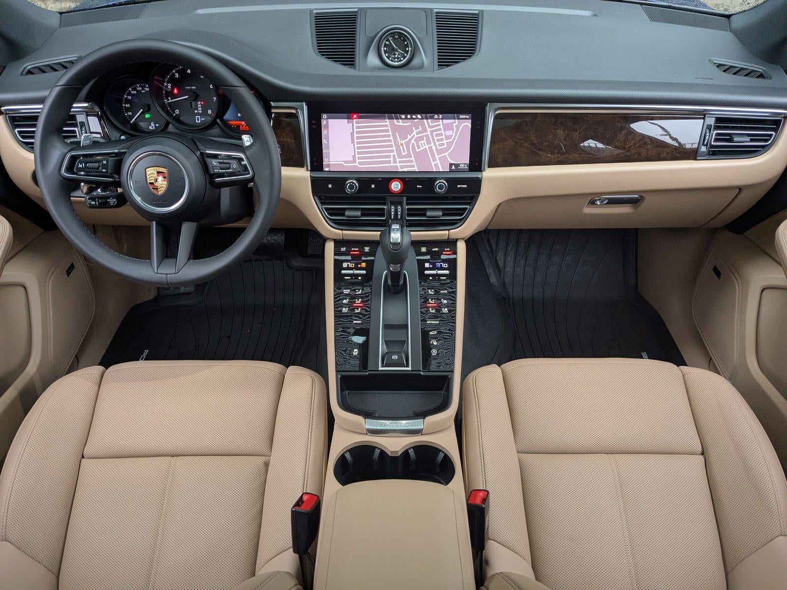 2026 Porsche Macan AWD