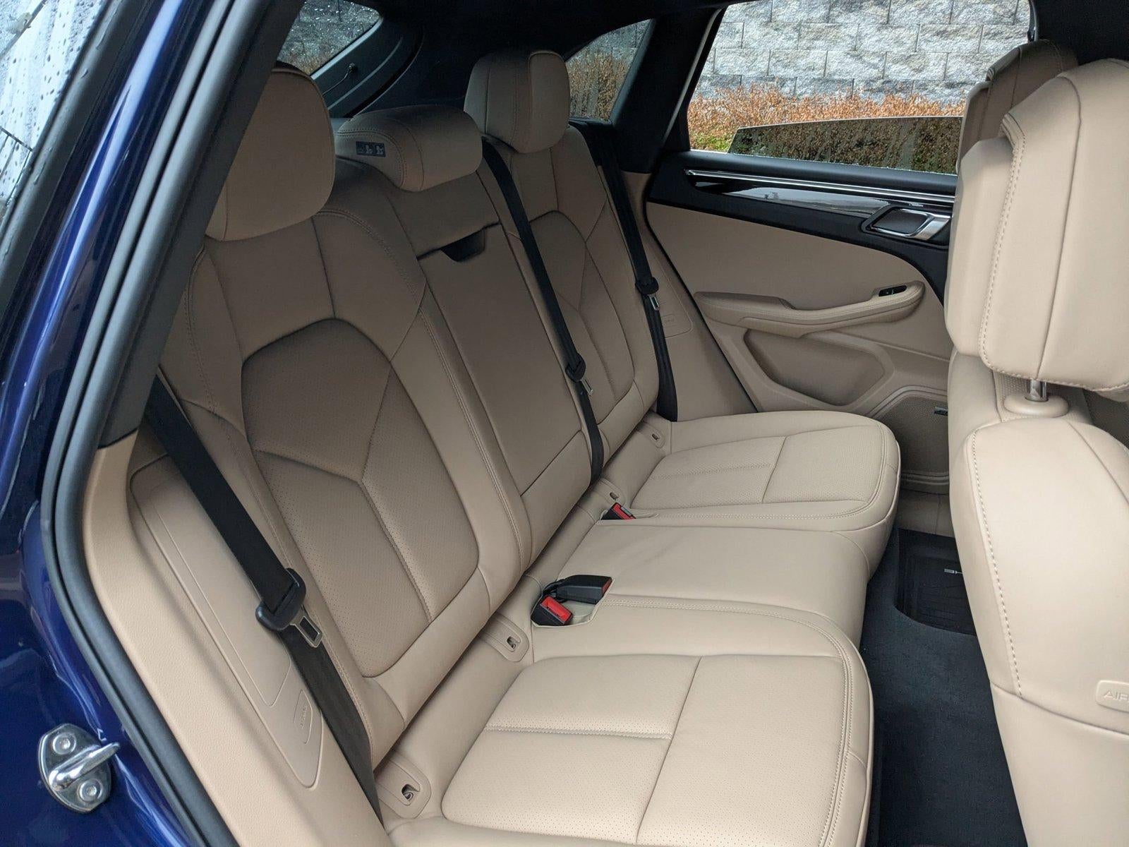 2026 Porsche Macan AWD