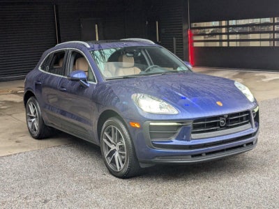 2026 Porsche Macan AWD