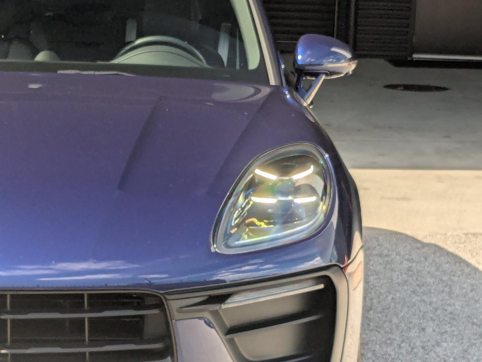 2023 Porsche Macan AWD