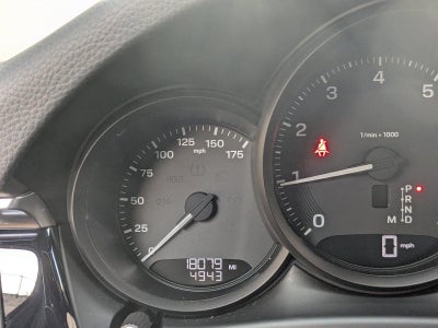 2023 Porsche Macan AWD