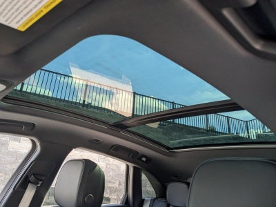 2023 Porsche Macan AWD