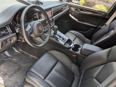 2023 Porsche Macan AWD