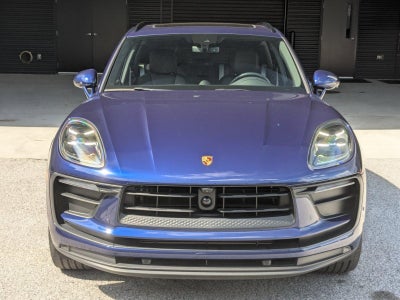 2023 Porsche Macan AWD