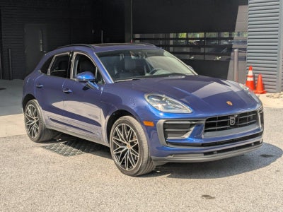 2023 Porsche Macan AWD