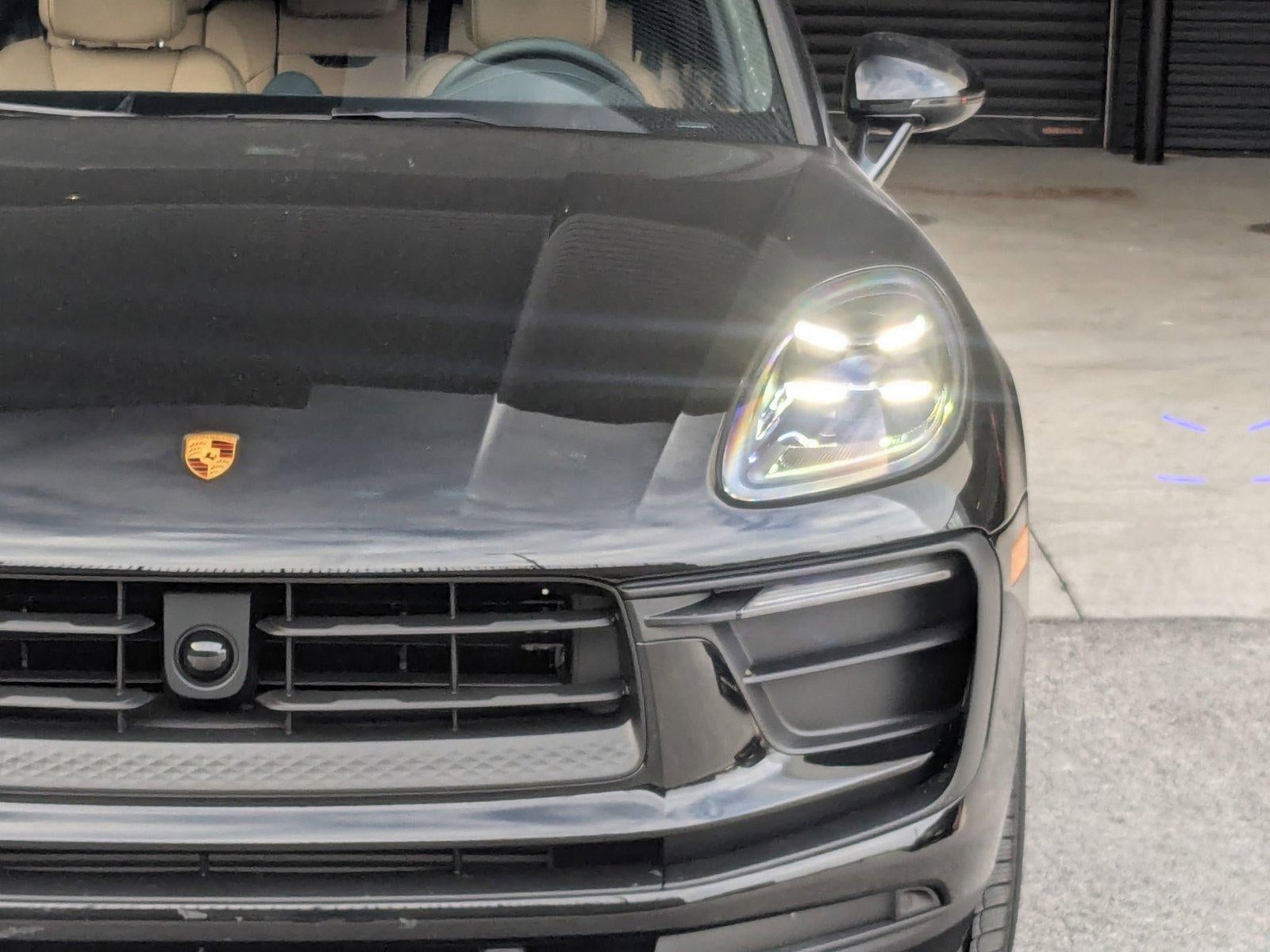 2026 Porsche Macan AWD