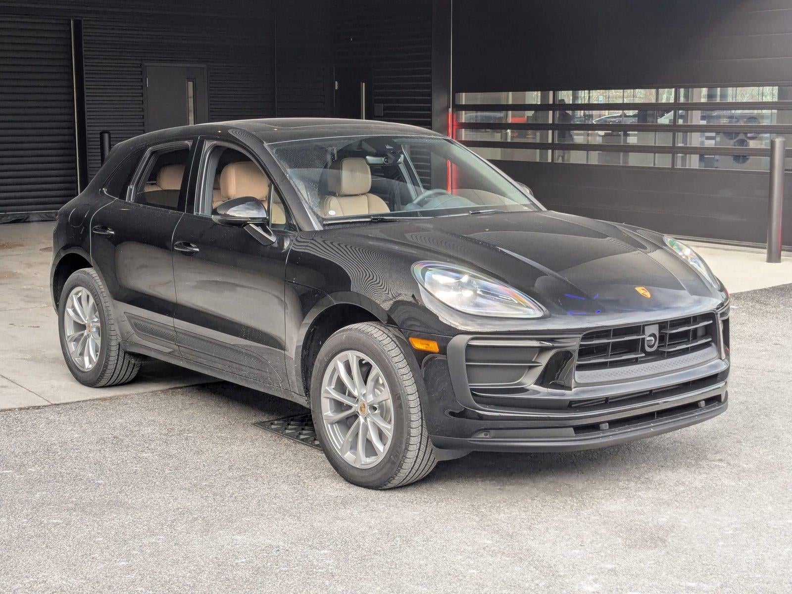 2026 Porsche Macan AWD