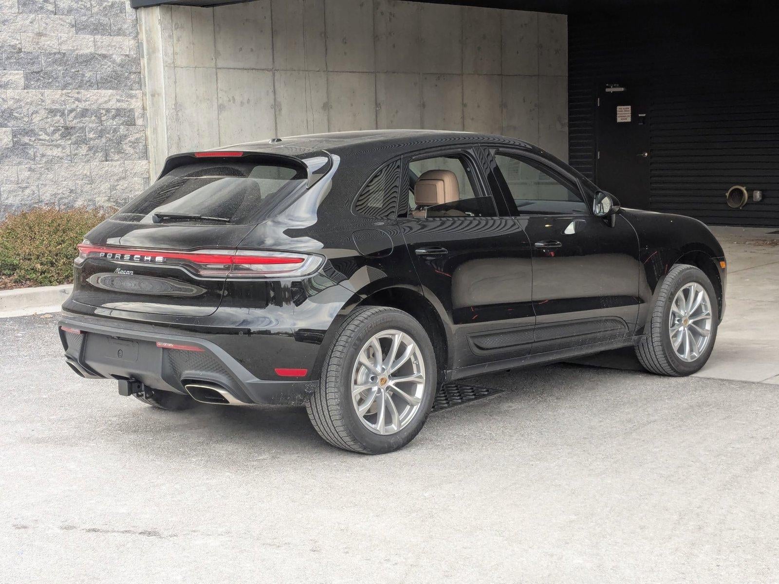 2026 Porsche Macan AWD