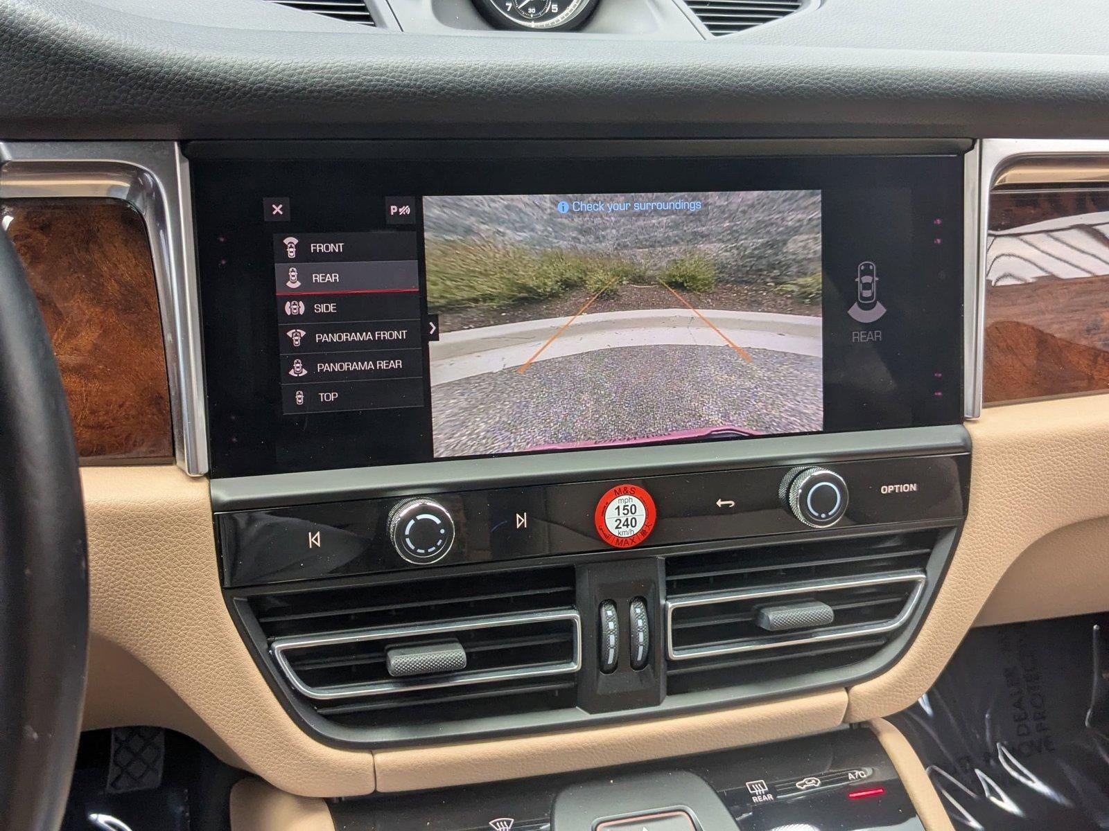 2023 Porsche Macan AWD