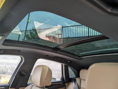 2023 Porsche Macan AWD
