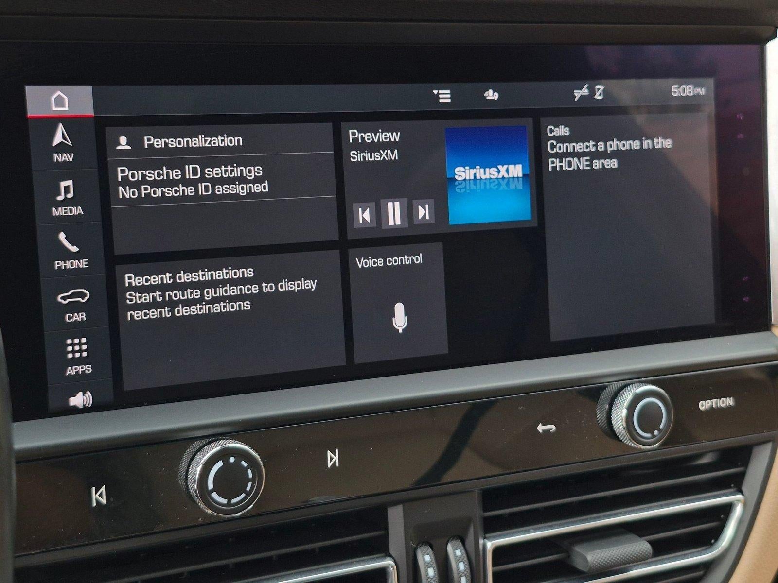 2023 Porsche Macan AWD