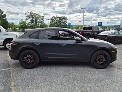 2023 Porsche Macan AWD