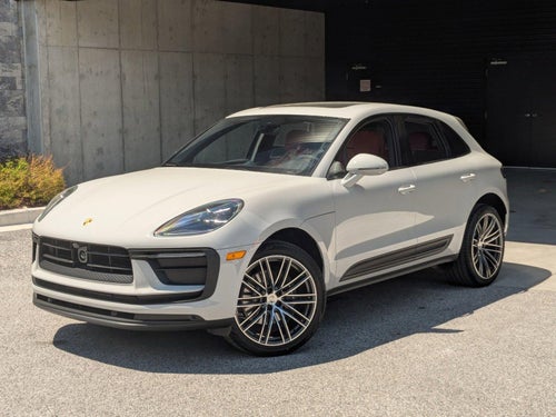 2026 Porsche Macan AWD