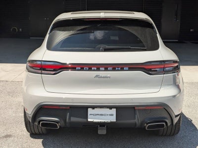 2026 Porsche Macan AWD