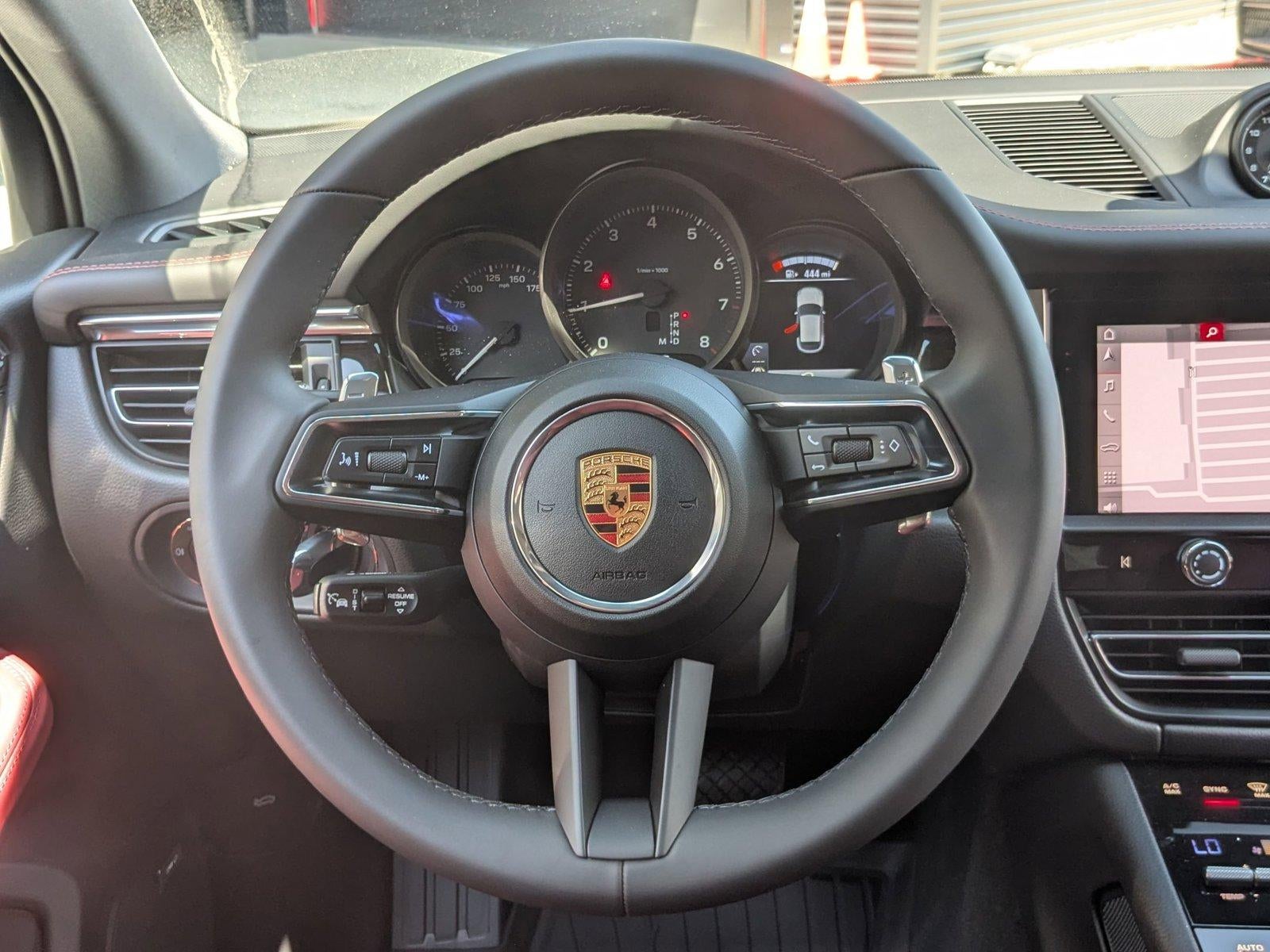 2026 Porsche Macan AWD