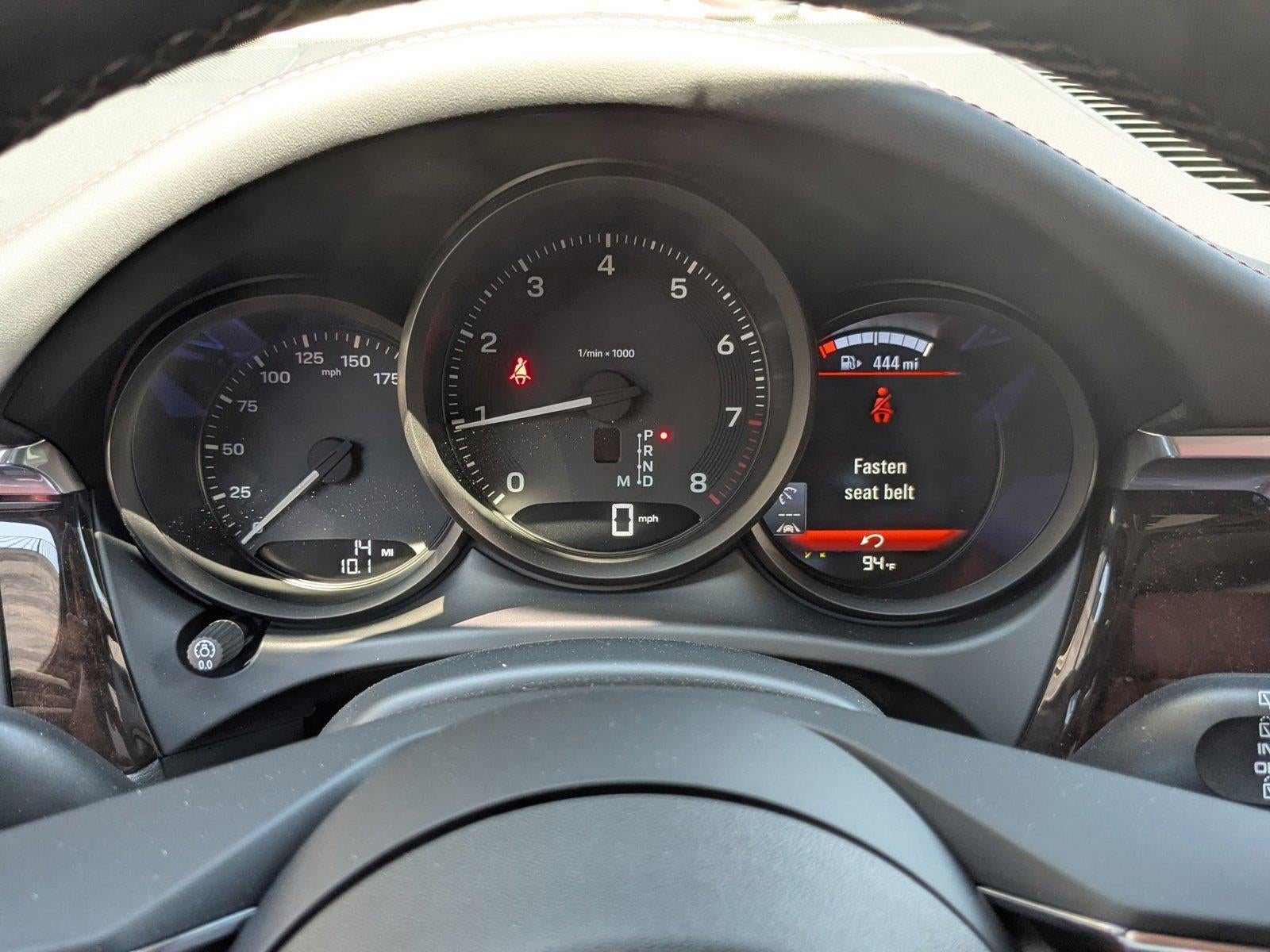 2026 Porsche Macan AWD