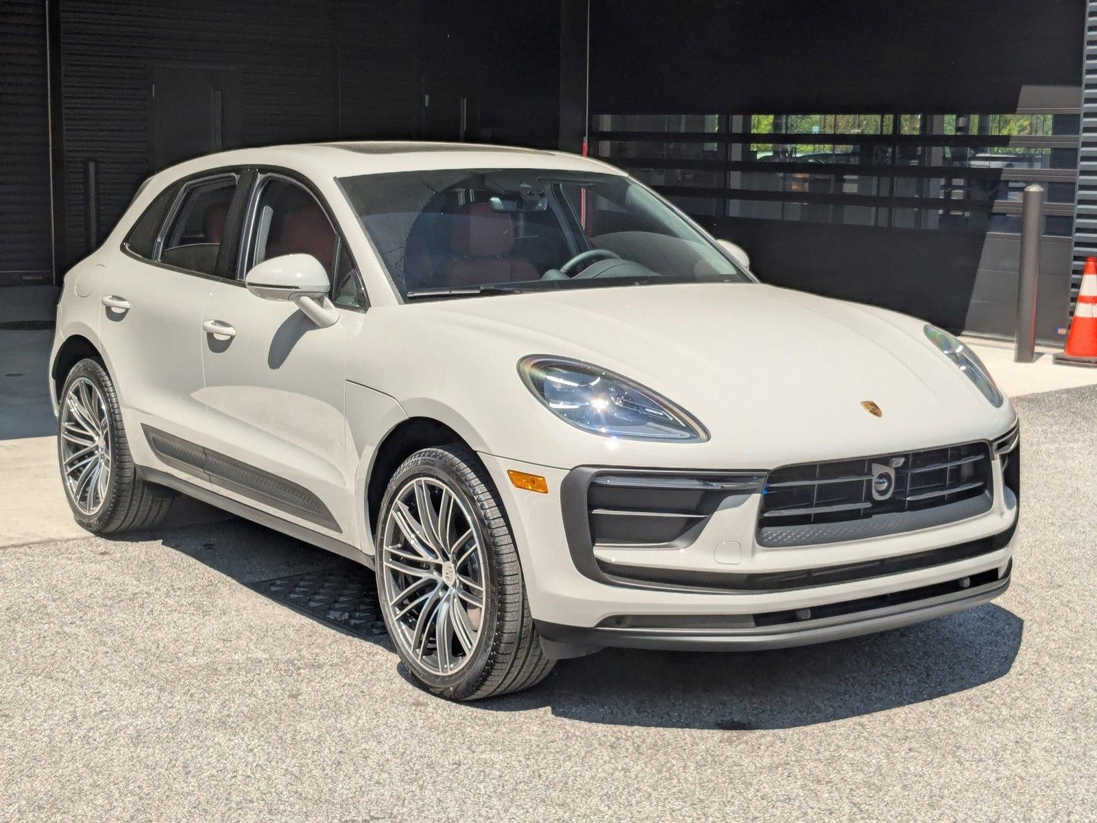 2026 Porsche Macan AWD